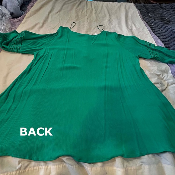 NEW PHOTOS! CROCHET DETAIL TOP, TASSLES, ¾ SLEEVES, KELLY GREEN, SIZE 24, RAYON/ - Picture 10 of 10